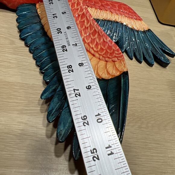Hand Painted Parrot Bird 3D Wall Figurine Decoration Red & Blue Resin 15" X 11” - Picture 9 of 10